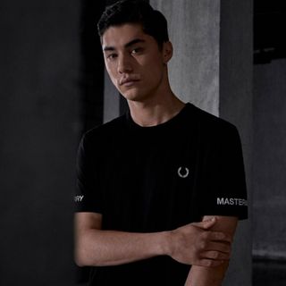 マスターマインドジャパン(mastermind JAPAN)のMASTERMIND END FREDPERRY Tシャツ Sサイズ (Tシャツ/カットソー(半袖/袖なし))