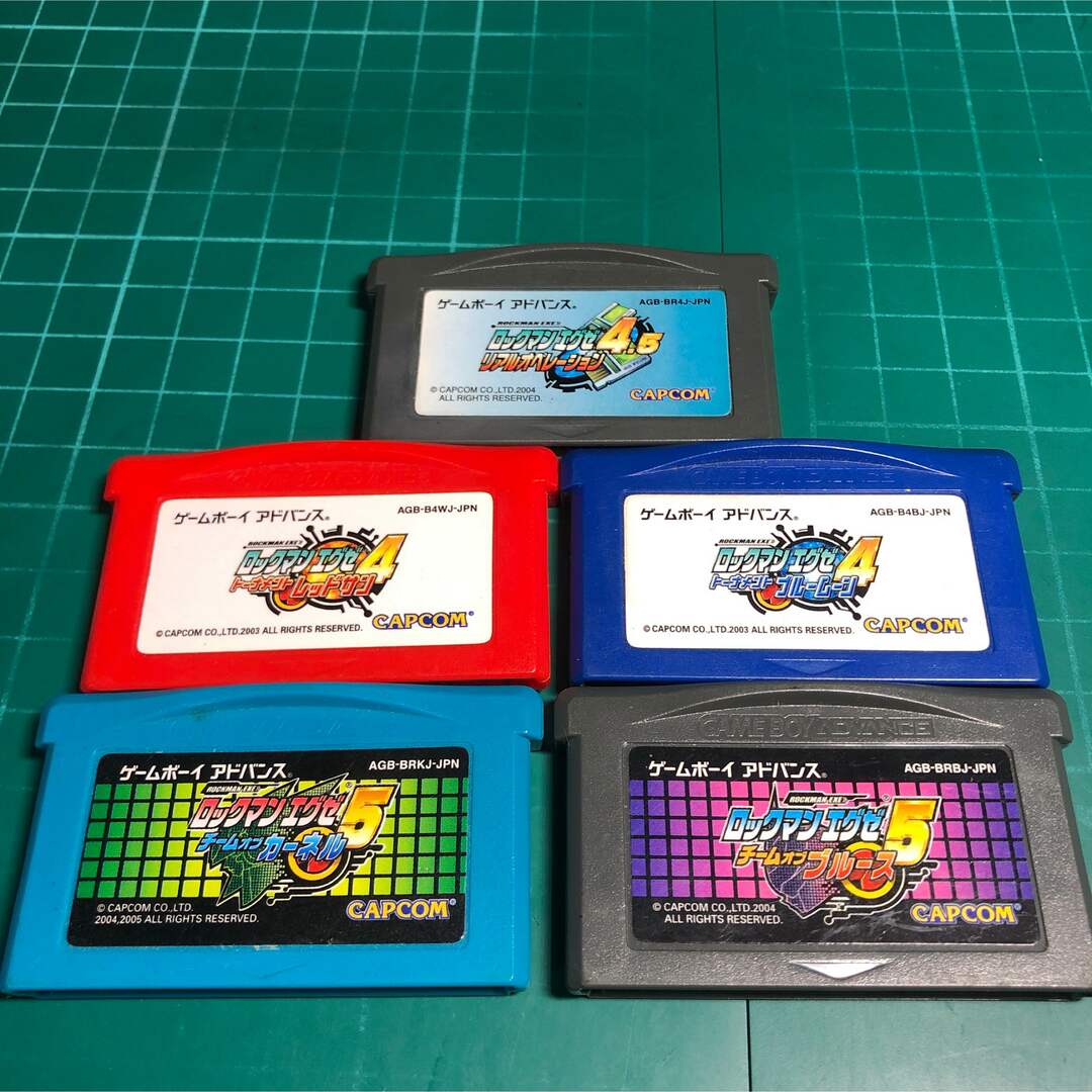 ゲームボーイアドバンス(ゲームボーイアドバンス)のロックマンエグゼGBAのセット エンタメ/ホビーのゲームソフト/ゲーム機本体(携帯用ゲームソフト)の商品写真