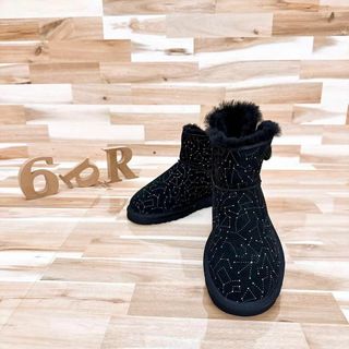 UGG アグ ミドル丈 ムートンブーツ 22cm 黒 ブラック スワロフスキー