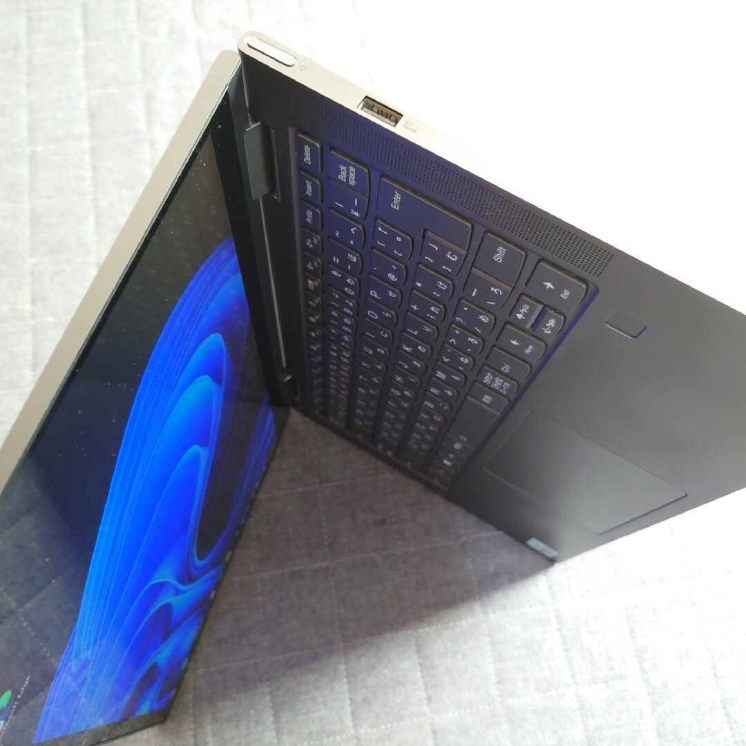 Lenovo 爆速 YOGA 10世代 i7 16GB 新品 512GB SSD