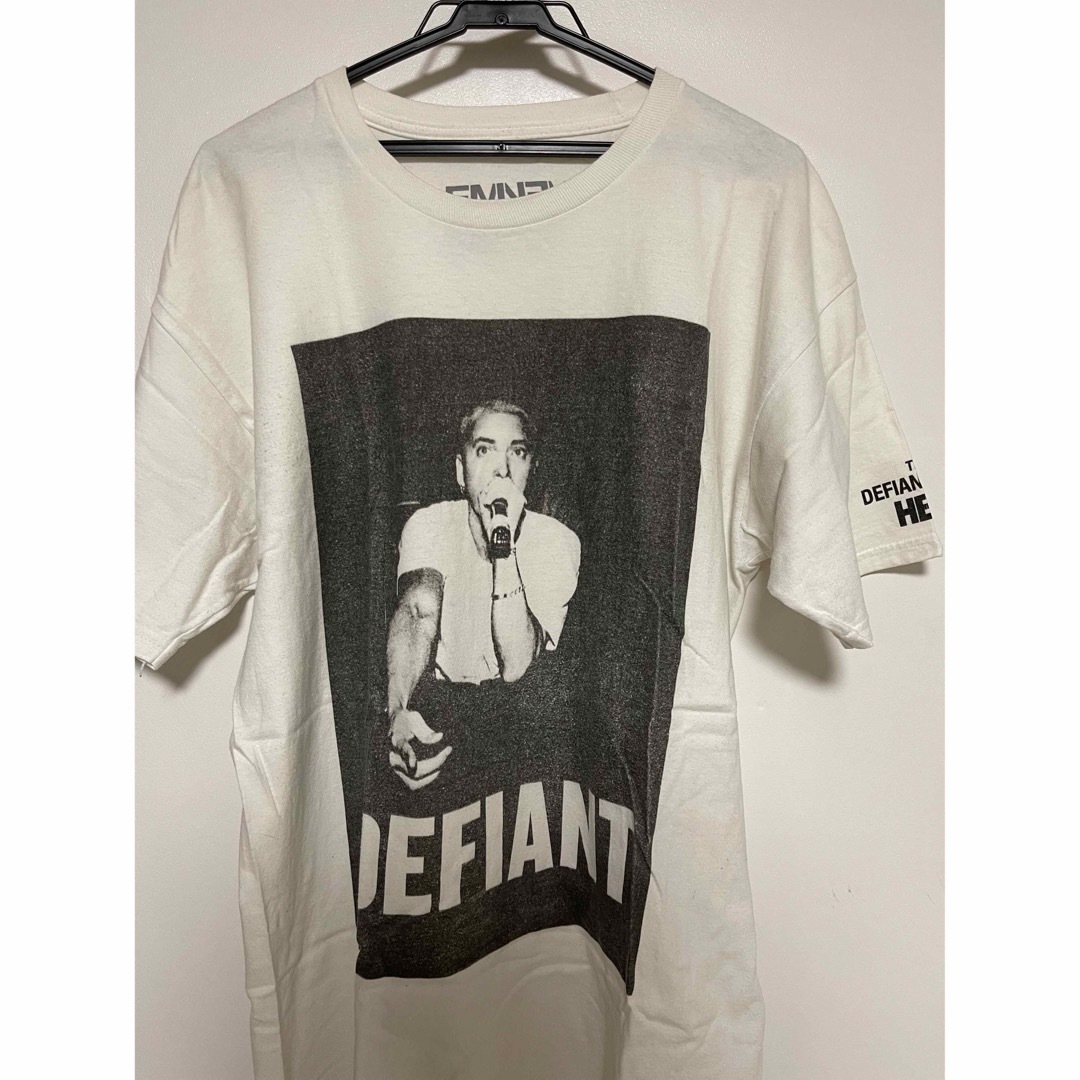 EMINEM The Defiant Ones Tee Size L