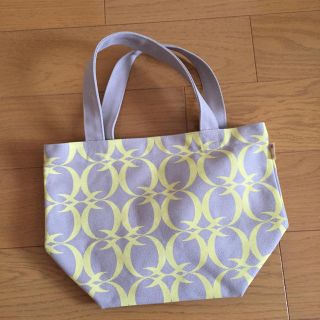 キュー(Q)の専用(トートバッグ)