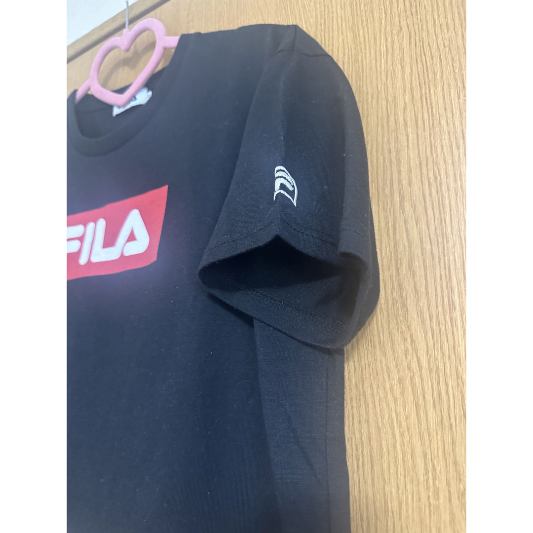 FILA(フィラ)のフィラ　丈短めTシャツ M レディースのトップス(Tシャツ(半袖/袖なし))の商品写真