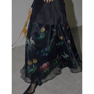 アメリヴィンテージ(Ameri VINTAGE)のSOFIA ORGANZA LAYERED SKIRT(ロングスカート)