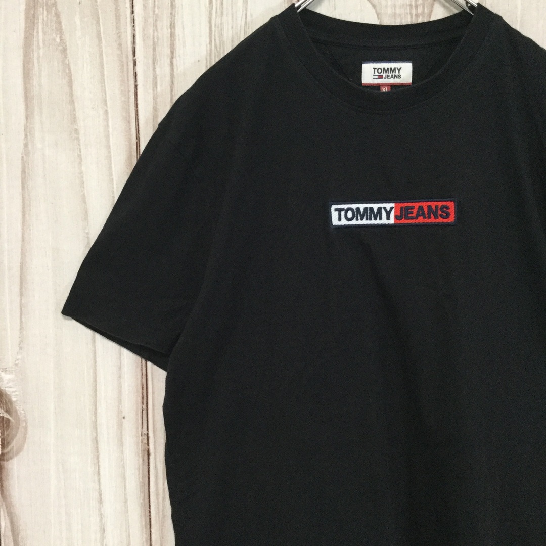 トミージーンズ 半袖Tシャツ ボックスロゴ 袖ロゴ刺繍 感 XL 黒