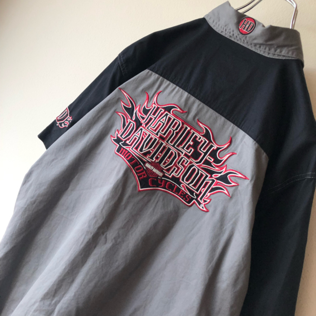 Harley Davidson(ハーレーダビッドソン)の【トレンド】90's Harley-Davidson 刺繍ロゴ ワークシャツ メンズのトップス(シャツ)の商品写真