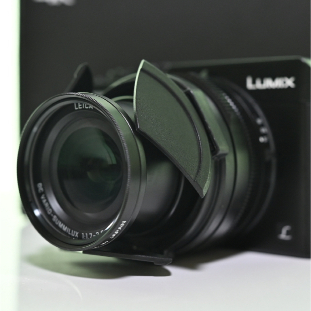 Panasonic LUMIX DMC-LX100 コンパクトデジタルカメラ Panasonic LUMIX DMC-LX100 コンパクトデジタルカメラ