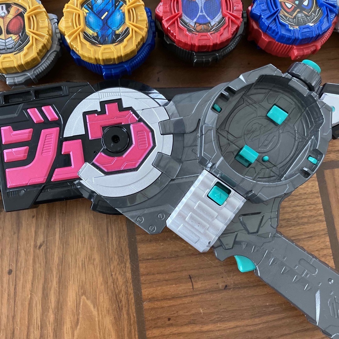 BANDAI(バンダイ)の仮面ライダージオウ変身ベルト&ライドウォッチセット エンタメ/ホビーのフィギュア(特撮)の商品写真