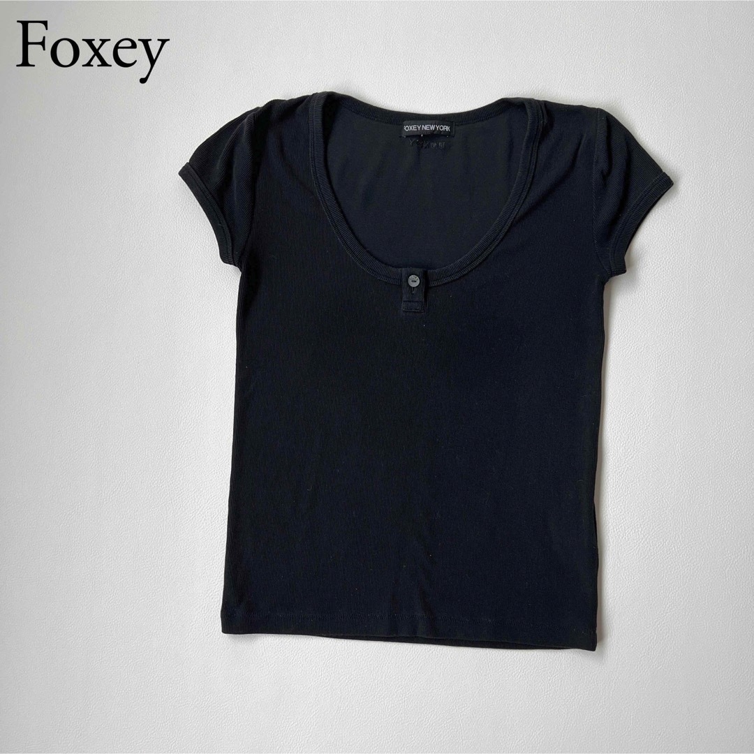 FOXEY NEWYORK フォクシー　カットソー　Tシャツ　背面ロゴ