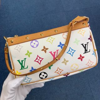 ヴィトン(LOUIS VUITTON) マルチカラー ポーチ(レディース)の通販 200 ...