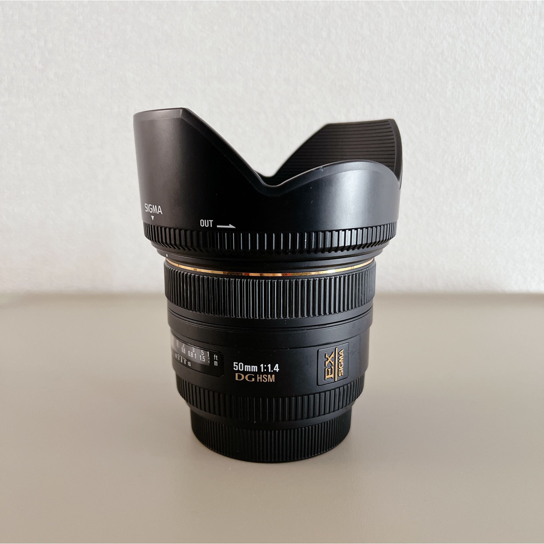 SIGMA(シグマ)のSIGMA 50mmF1.4 EX DG HSM【Canonマウント】 スマホ/家電/カメラのカメラ(レンズ(単焦点))の商品写真