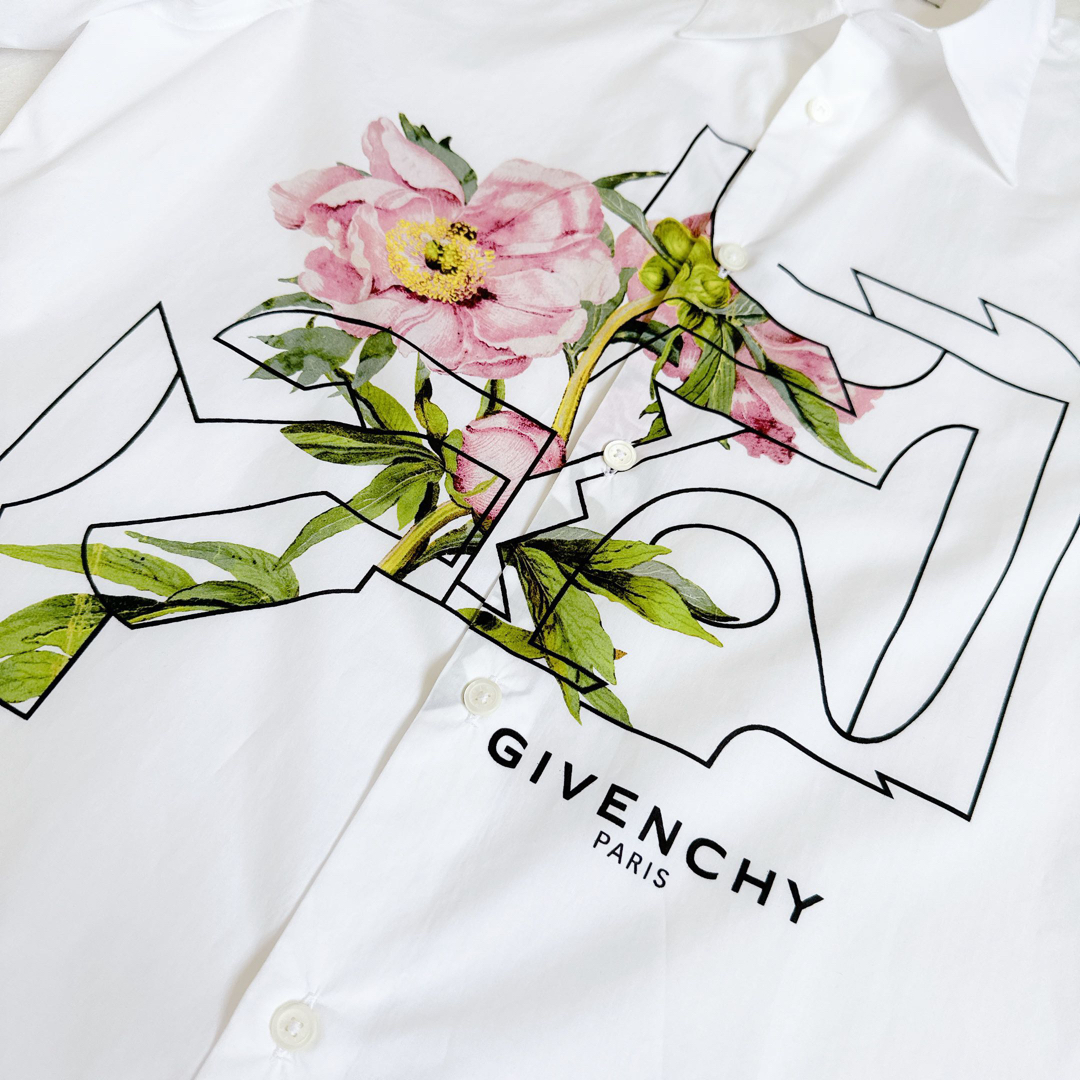 GIVENCHY(ジバンシィ)のGIVENCHY ジバンシー  メンズ　コットン　シャツ レディースのトップス(シャツ/ブラウス(長袖/七分))の商品写真