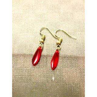 レッドピアス(ピアス)