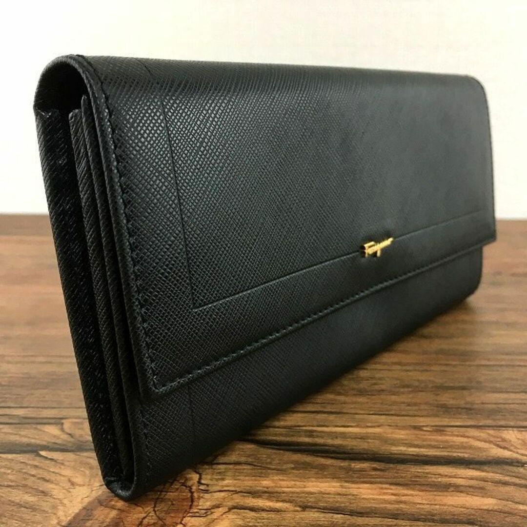 極美品 Salvatore Ferragamo 長財布 ブラック 425-