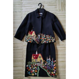 モスキーノ セットアップの通販 82点 | MOSCHINOを買うならラクマ