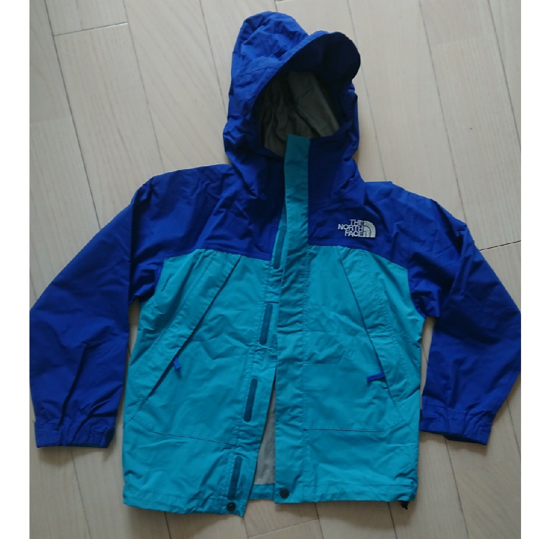 THE NORTH FACE(ザノースフェイス)のノースフェイス  ドットショット 子供用 キッズ/ベビー/マタニティのキッズ服男の子用(90cm~)(ジャケット/上着)の商品写真