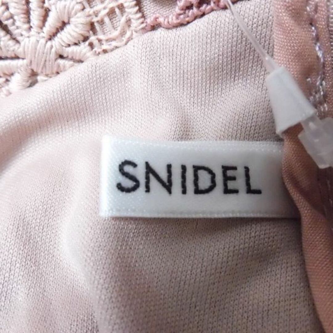 SNIDEL(スナイデル)の美品 SNIDEL スナイデル スカート 1点 ピンク 0 ポリエステル100％ レース ミモレ丈 マーメイド レディース AM4391A27  レディースのスカート(ミニスカート)の商品写真