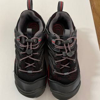 キーン(KEEN)のkeen キッズ　スニーカー(スニーカー)