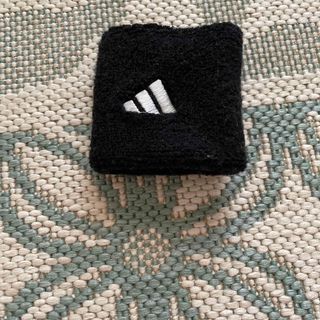 アディダス(adidas)のアディダスリストバンド(バングル/リストバンド)