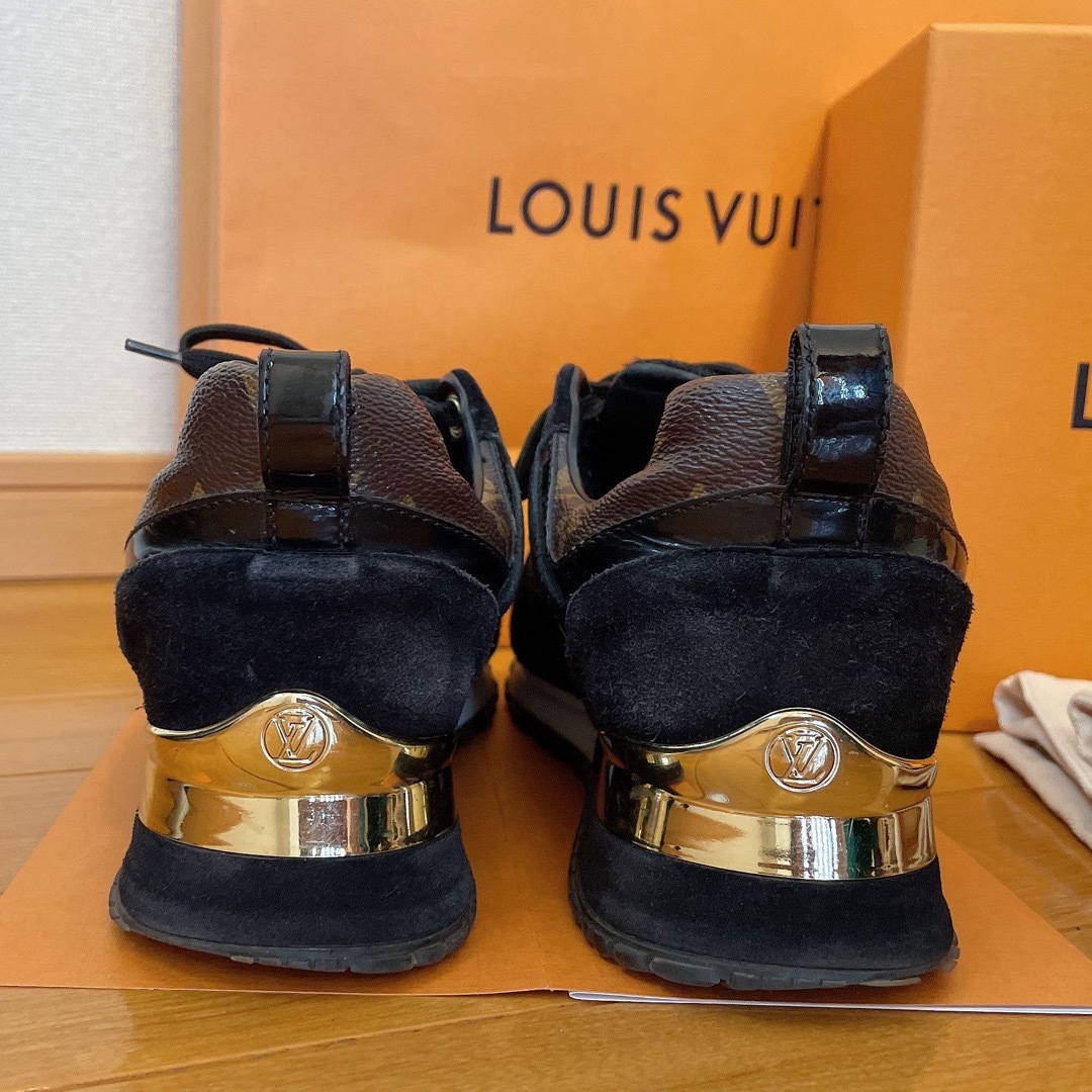 LOUIS VUITTON(ルイヴィトン)のルイヴィトン ランナウェイ レディースの靴/シューズ(スニーカー)の商品写真