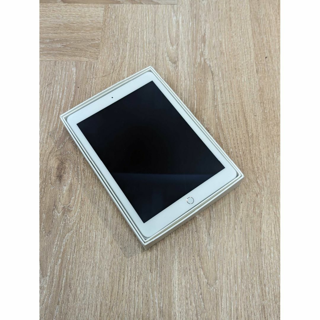 【美品】iPad Air 2 16GB A1566 （006） 1