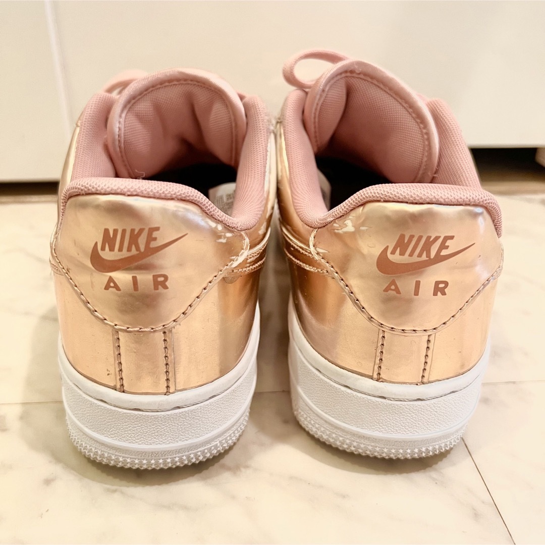 NIKE - NIKE AIR FORCE1 メタリックローズの通販 by EARL's store