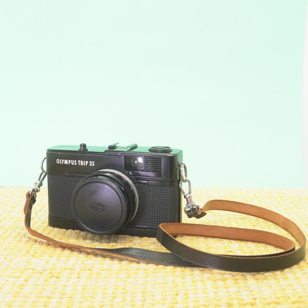 OLYMPUS(オリンパス)の完動品◎オリンパス TRIP35 ブラック フィルムカメラ #040 スマホ/家電/カメラのカメラ(フィルムカメラ)の商品写真