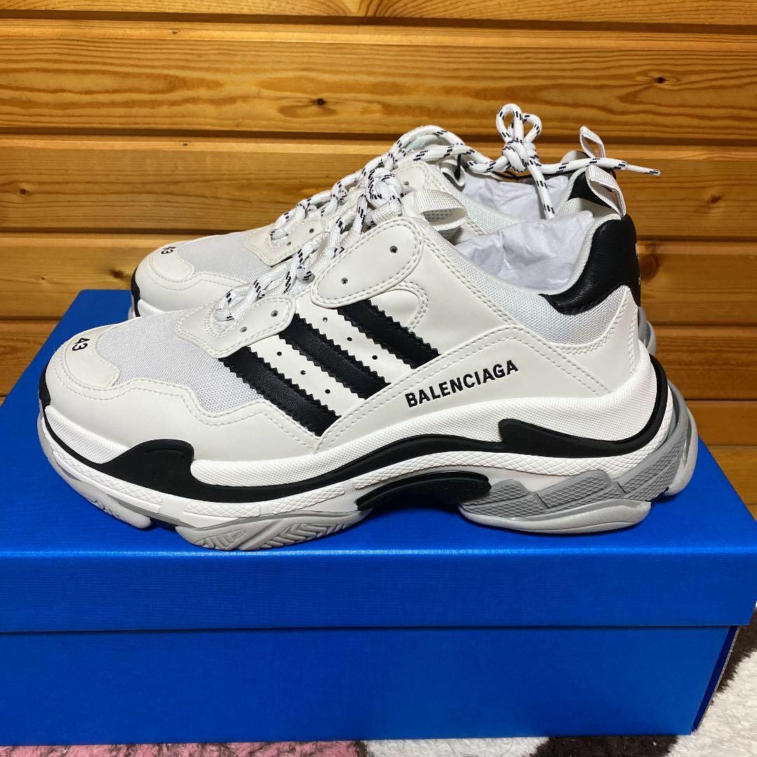 国内正規 新品 BALENCIAGA ADIDAS TRIPLE S スニーカー 43 36)BALENCIAGA × ADIDAS Triple S スニーカー