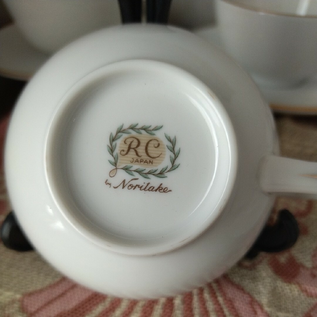 Noritake - シンプル純白金彩 ノリタケ(Nittoroyal RC) ティー Noritake - シンプル純白金彩 ノリタケ(Nittoroyal RC) ティー