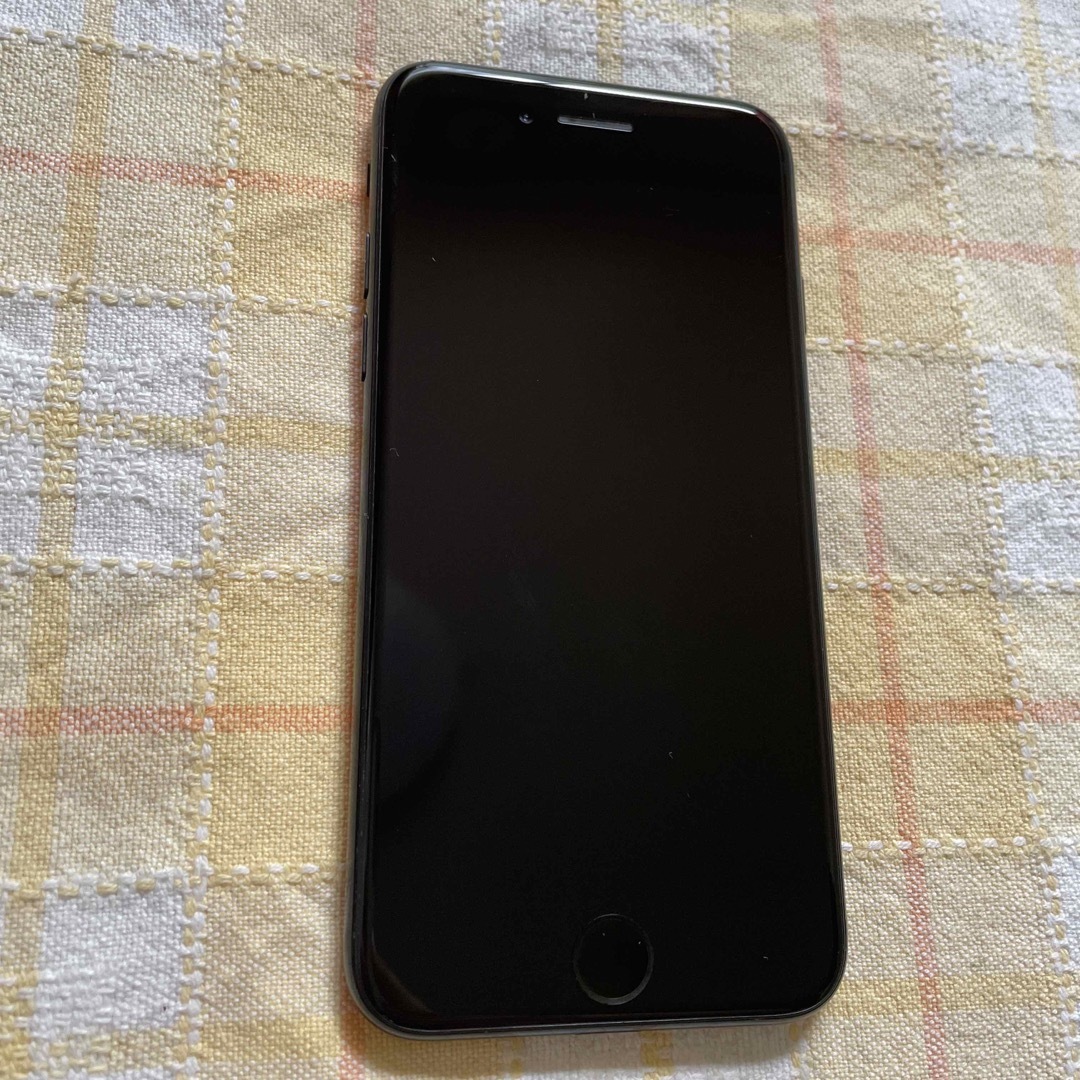 iPhone7 ジェットブラック SIMフリー 128gb バッテリー100