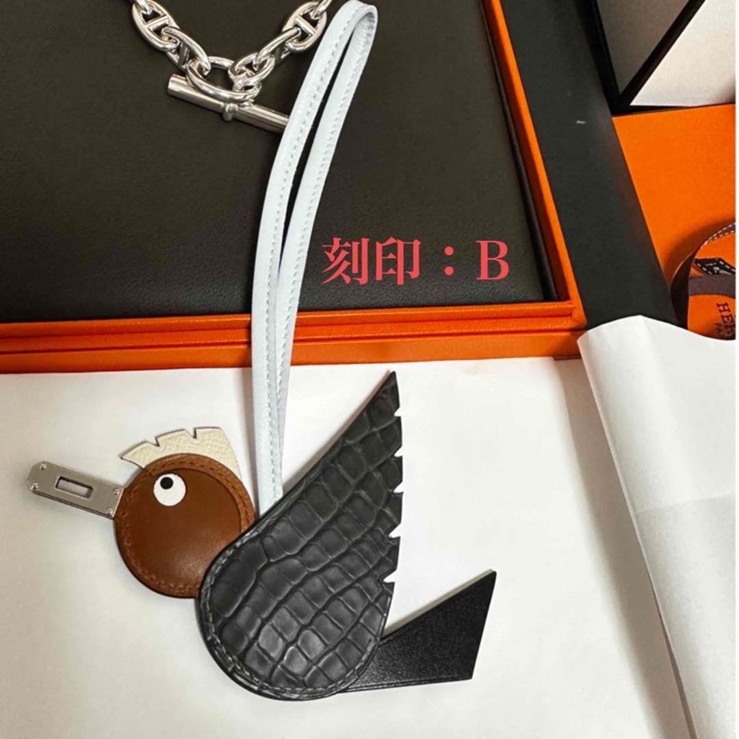 新品　激レア　エルメス  birdy 　HERMES バーディチャーム タッチB品番