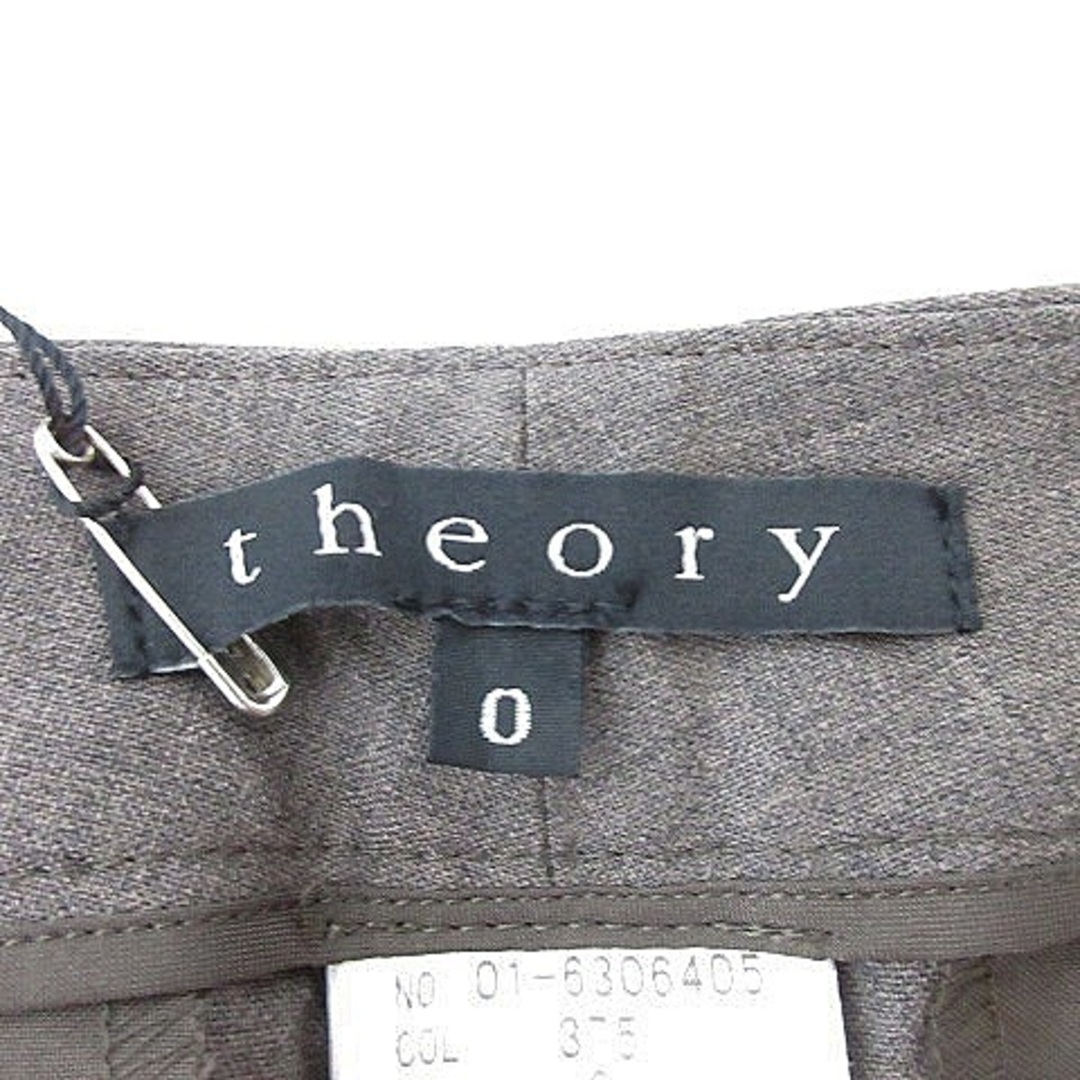 theory(セオリー)のセオリー パンツ ショート ショーパン ローライズ ジップフライ 無地 0 茶 レディースのパンツ(ショートパンツ)の商品写真