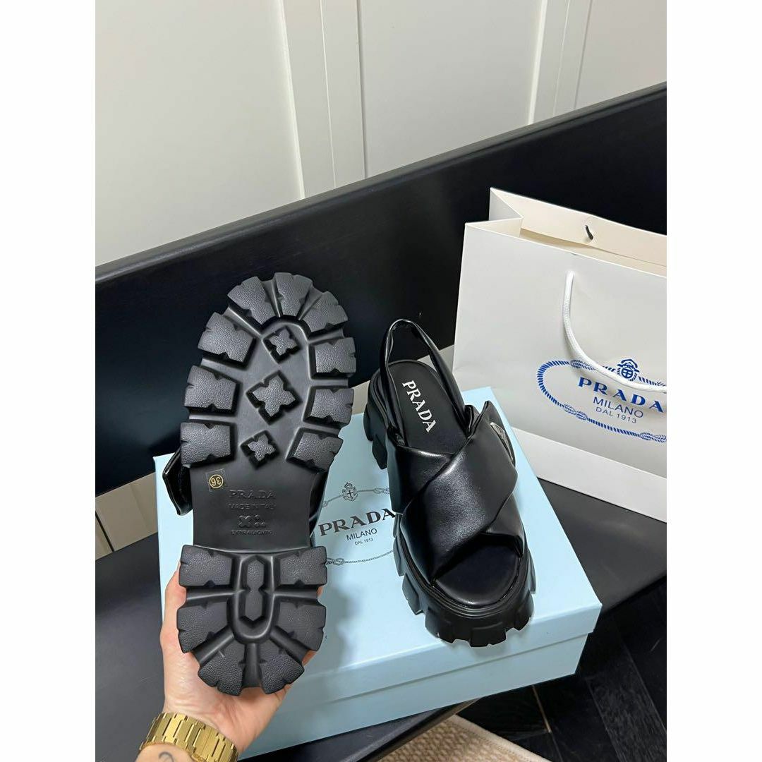 cru.edu.mx - 大人気 厚底↑PRADAペニーローファー 36レディース美品