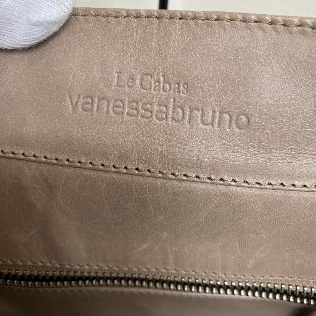 vanessabruno(ヴァネッサブリューノ)のヴァネッサブリューノ レザートートバッグ 　パンチング　ブラウン　no.51 レディースのバッグ(トートバッグ)の商品写真