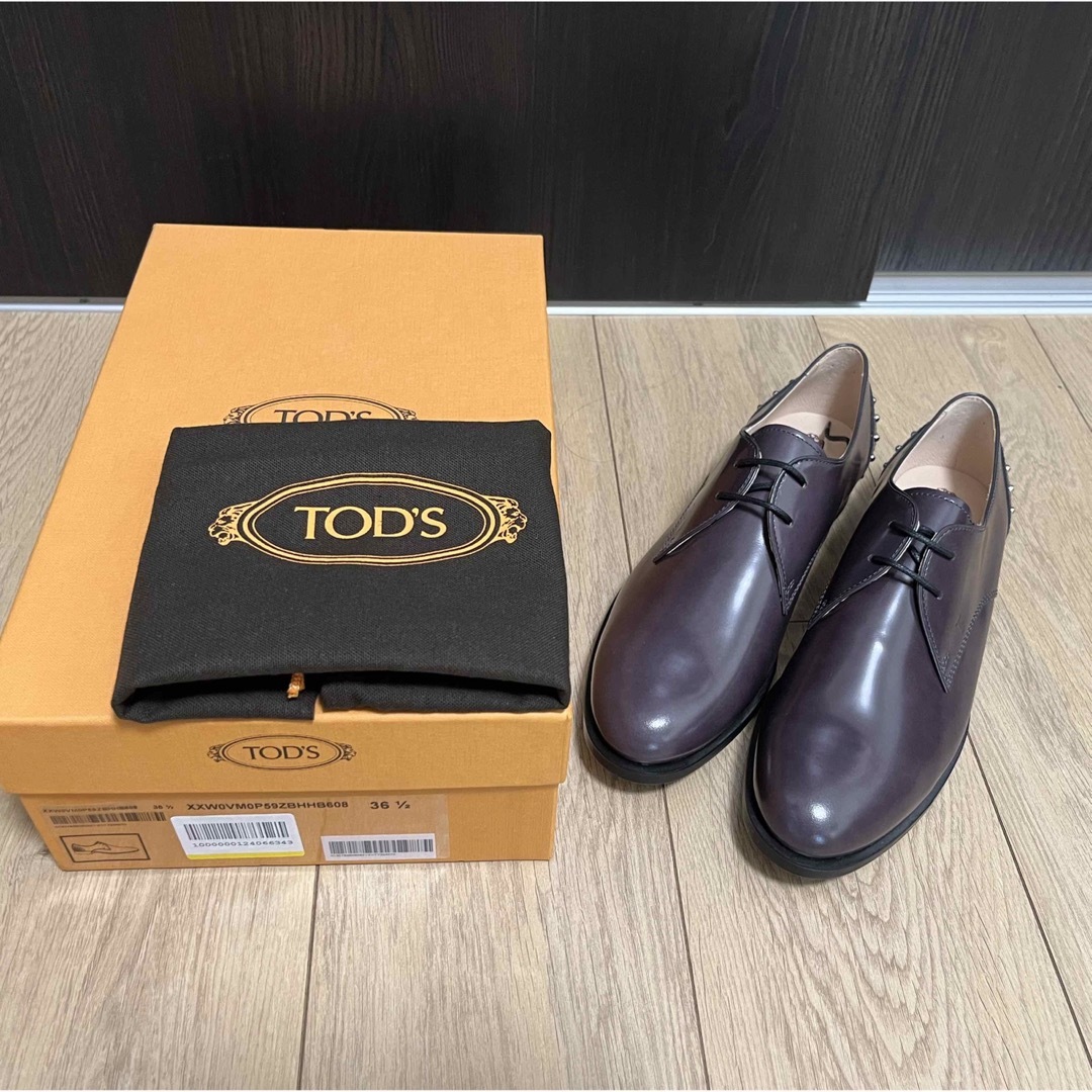 TOD新品　TOD'S スタッズ付き　レースアップ　シューズ　361/2 23.5cm