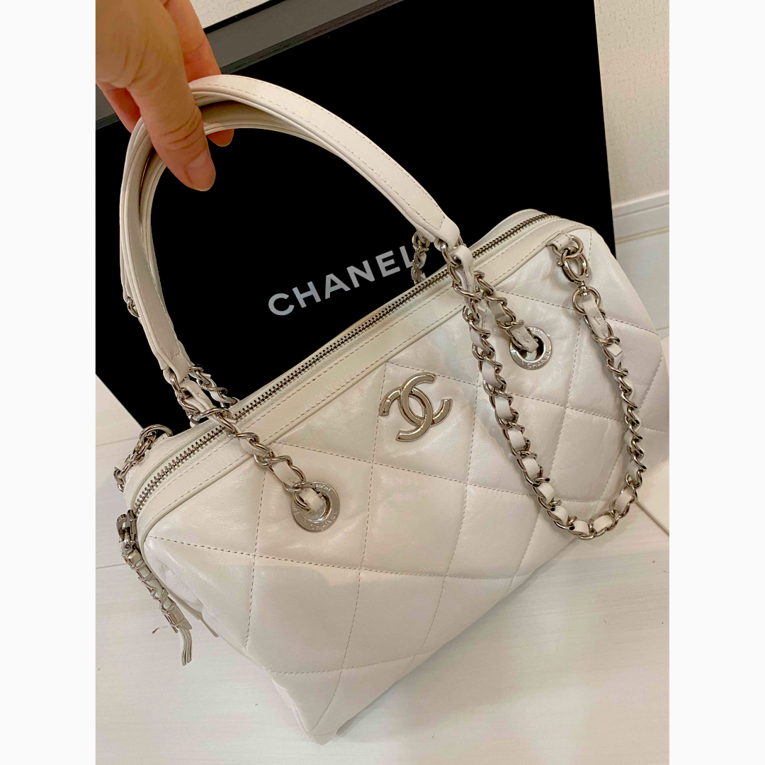 シャネル　CHANEL　ハンドバッグ　ボーリングバッグ