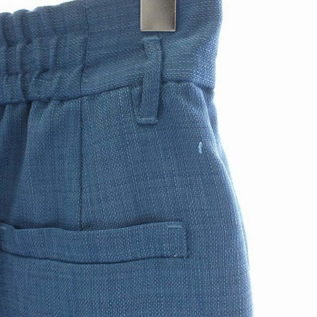 Khaju(カージュ)のカージュ Khaju タックハーフパンツ ショートパンツ ロールアップ 青 レディースのパンツ(ショートパンツ)の商品写真