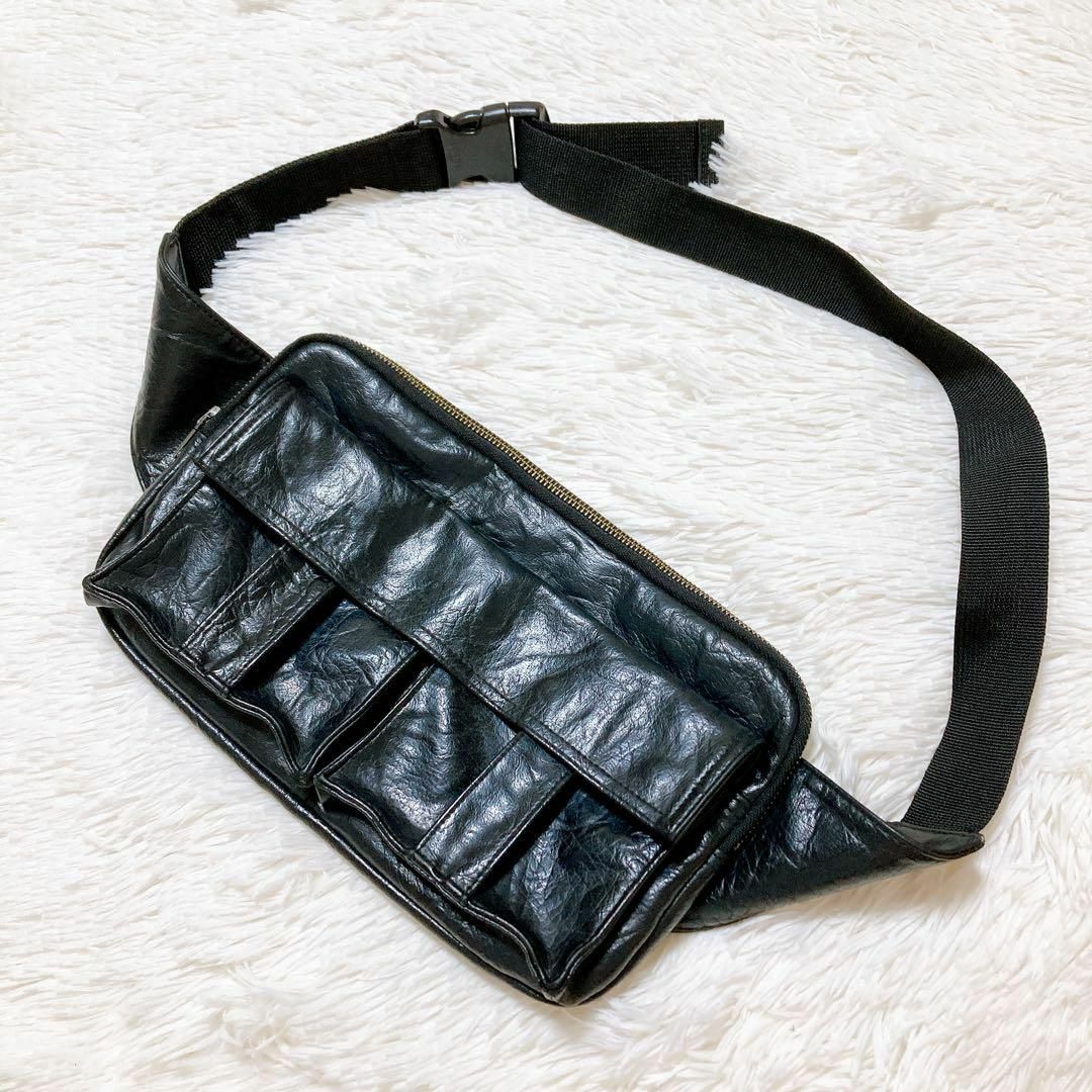 HARE - ✨美品✨ HARE ボディバッグ オールレザー ブラックの HARE - ✨美品✨ HARE ボディバッグ オールレザー ブラックの