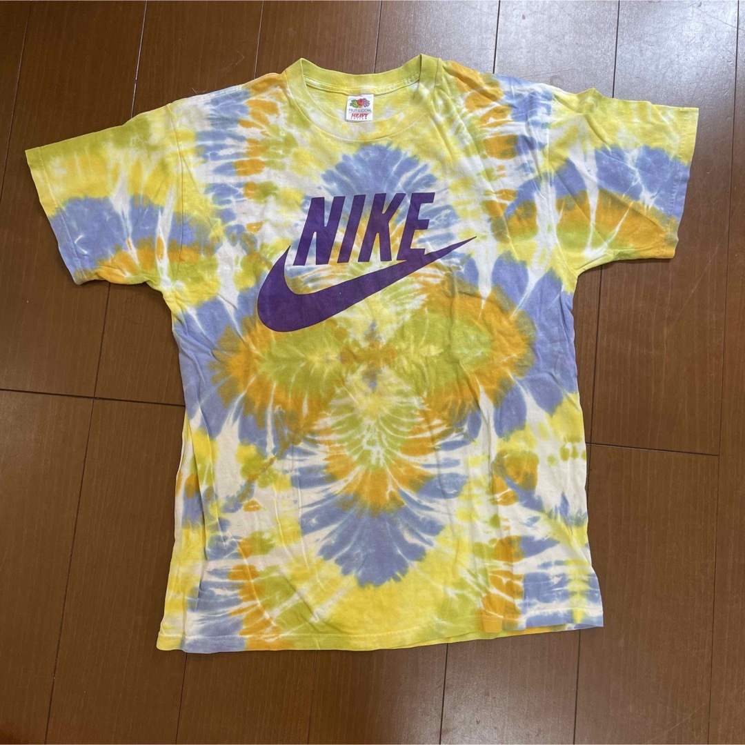 NIKE(ナイキ)のNIKE タイダイ　ティシャツ　Tシャツ レディースのトップス(Tシャツ(半袖/袖なし))の商品写真