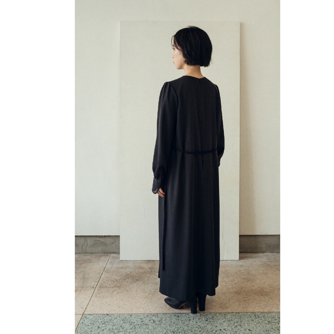 iCONOLOGY花を着るワンピース 04 竜胆 iCONOLOGY花を着るワンピース 04 竜胆