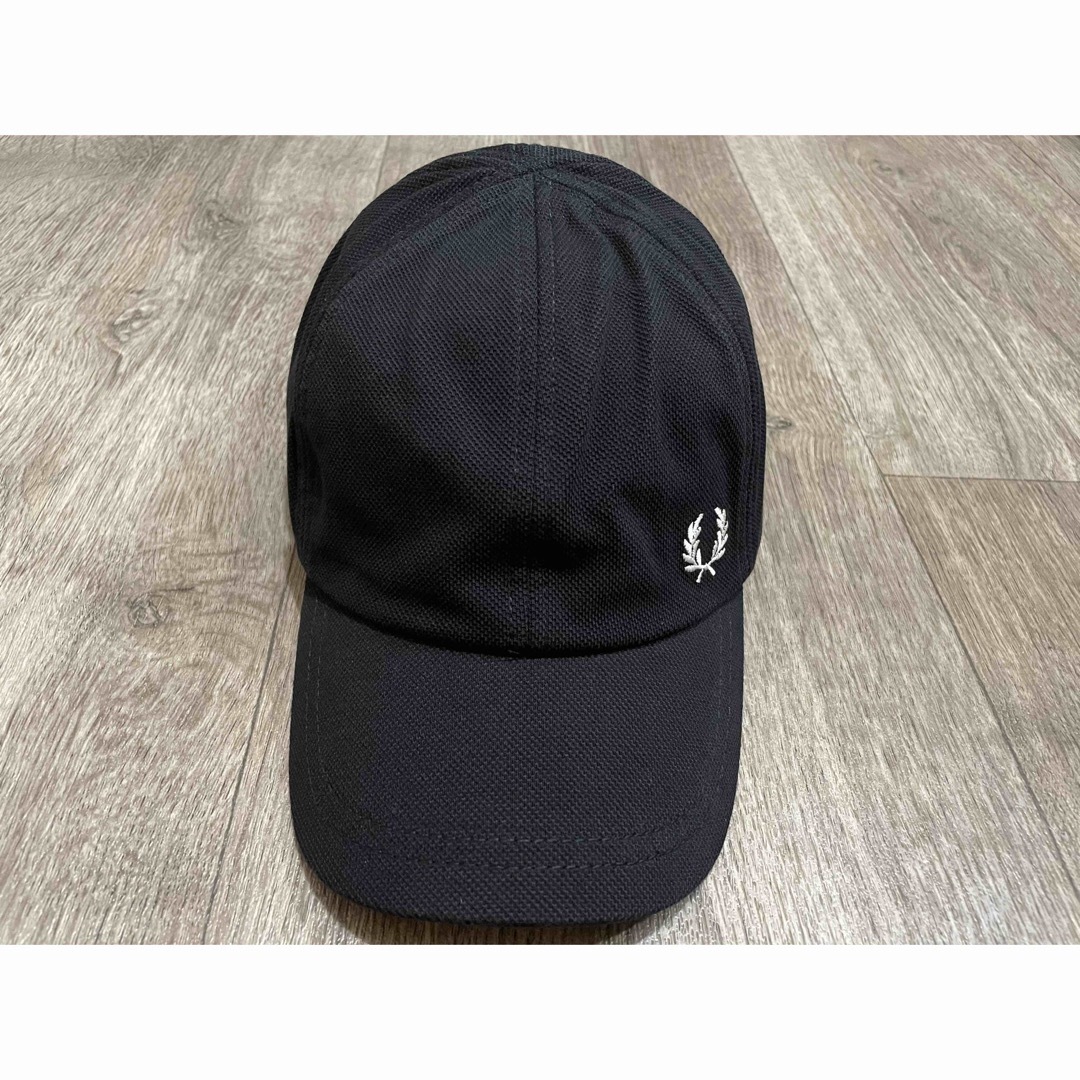 【超人気アイテム】FRED PERRY POINT LOGO CAP