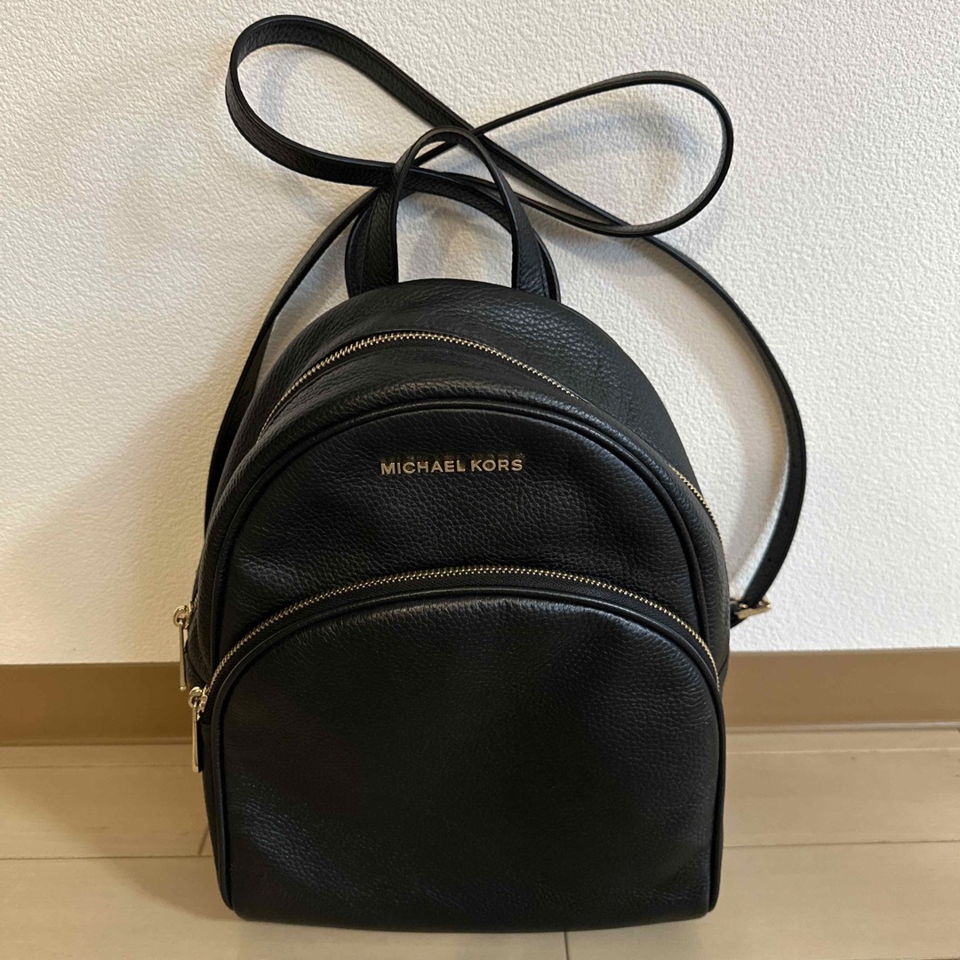 美品　MICHAEL KORS  ブラック　リュック