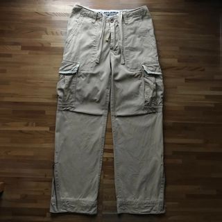 アバクロンビーアンドフィッチ(Abercrombie&Fitch)のAbercrombie&Fitch.CARGO.アバクロ　　　カーゴパンツ(ワークパンツ/カーゴパンツ)