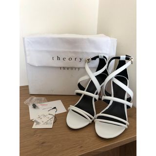 セオリー(theory)のtheory ホワイト サンダル 35ハーフ 22.5cm〜23cm位 セオリー(サンダル)