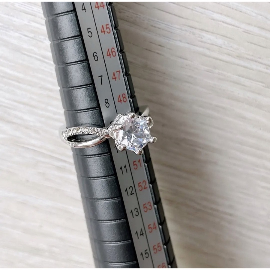 指輪 リング 9号 1粒ダイヤ 高級感 エレガント シルバー S925 婚約 レディースのアクセサリー(リング(指輪))の商品写真
