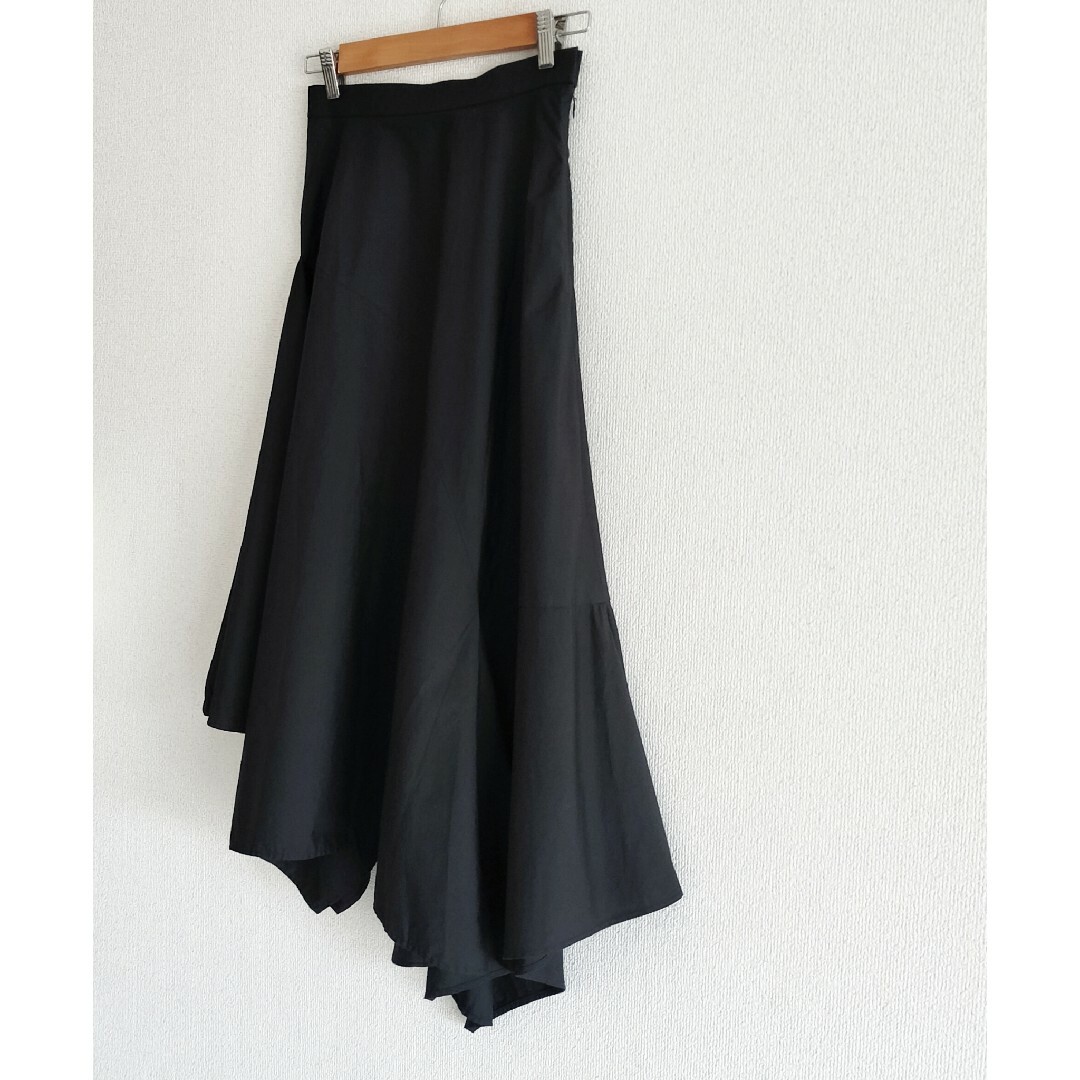 ENFOLD(エンフォルド)のENFOLD シンメトリーランダムフレアスカート 黒 38 エンフォルド レディースのスカート(ロングスカート)の商品写真