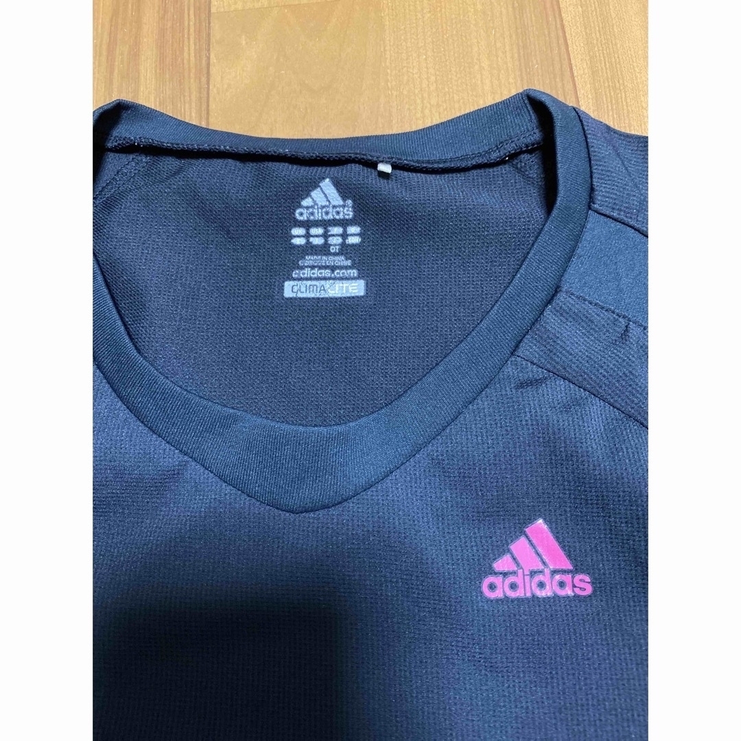 adidas(アディダス)のレディースアディダス　Tシャツ レディースのトップス(Tシャツ(半袖/袖なし))の商品写真