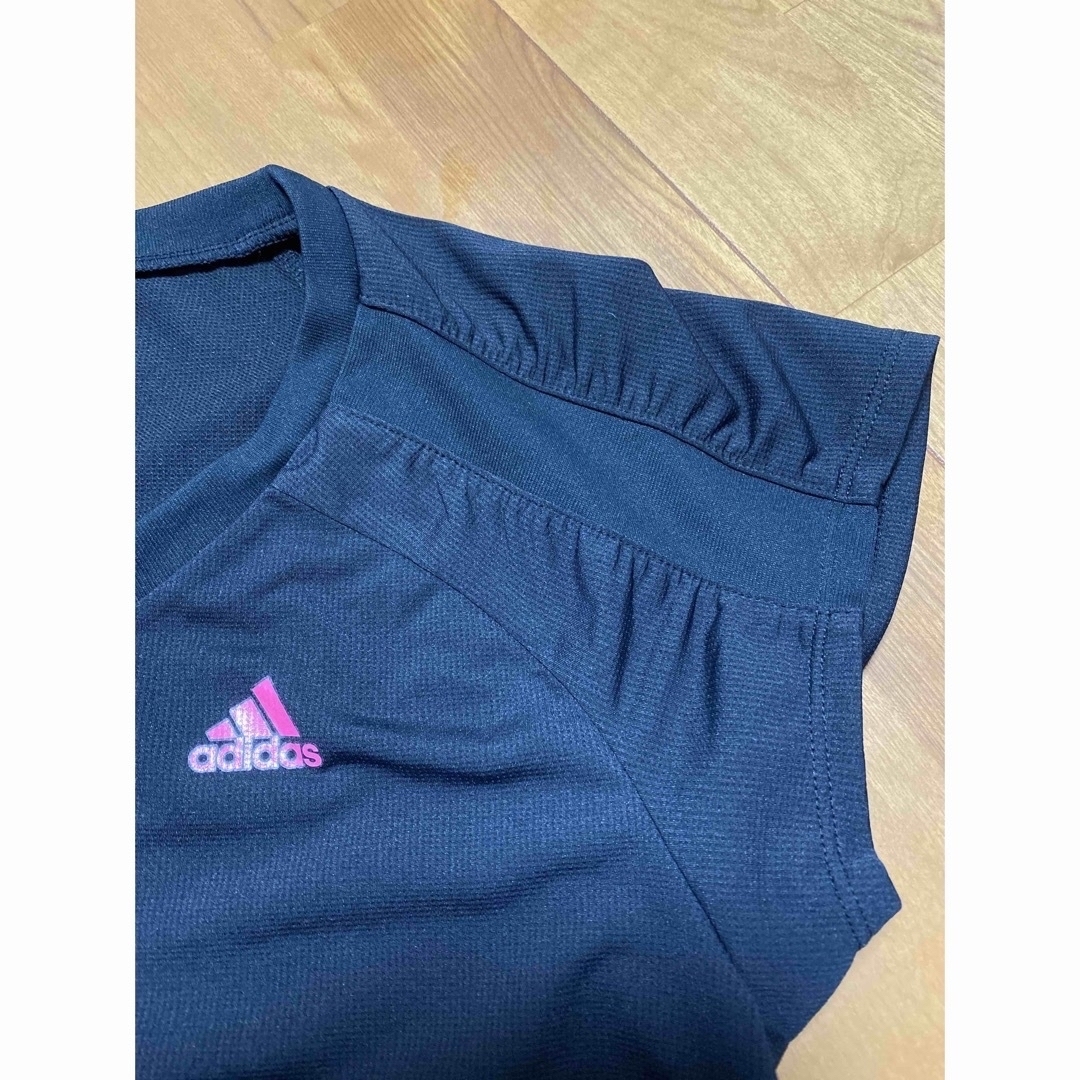 adidas(アディダス)のレディースアディダス　Tシャツ レディースのトップス(Tシャツ(半袖/袖なし))の商品写真