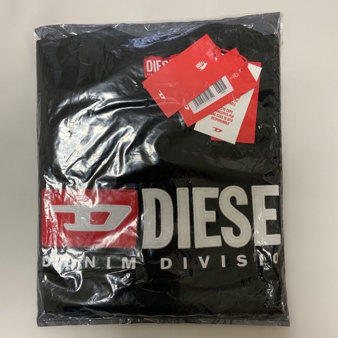 DIESEL(ディーゼル)の洗練されたデザイン　DIESEL　T-JUST-LS-DIV　ブラック　M メンズのトップス(Tシャツ/カットソー(七分/長袖))の商品写真