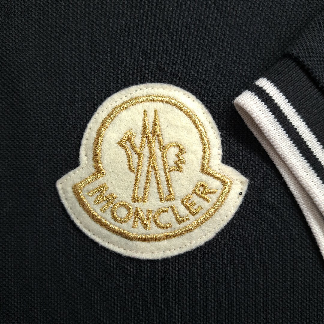 MONCLER - 【限定/希少】MONCLER モンクレール ポロシャツ 金ロゴ